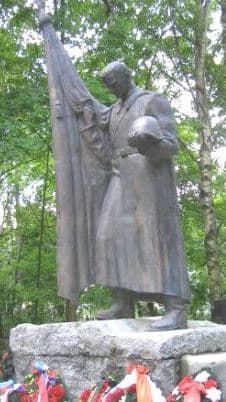 памятник2.jpg