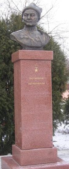 памятник.jpg