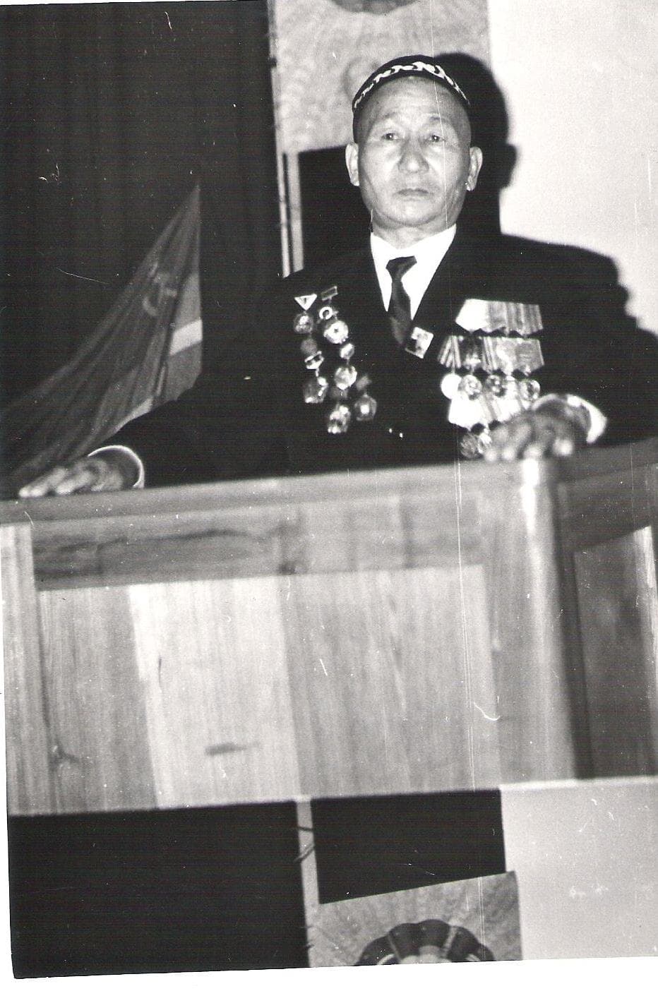 Абдрахманов Н.А.  1985г.jpg